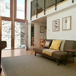 Central Mezzanine In Historic School Edinburgh